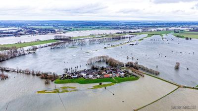 Картинка к материалу: «Германия столкнулась с широкомасштабными наводнениями»