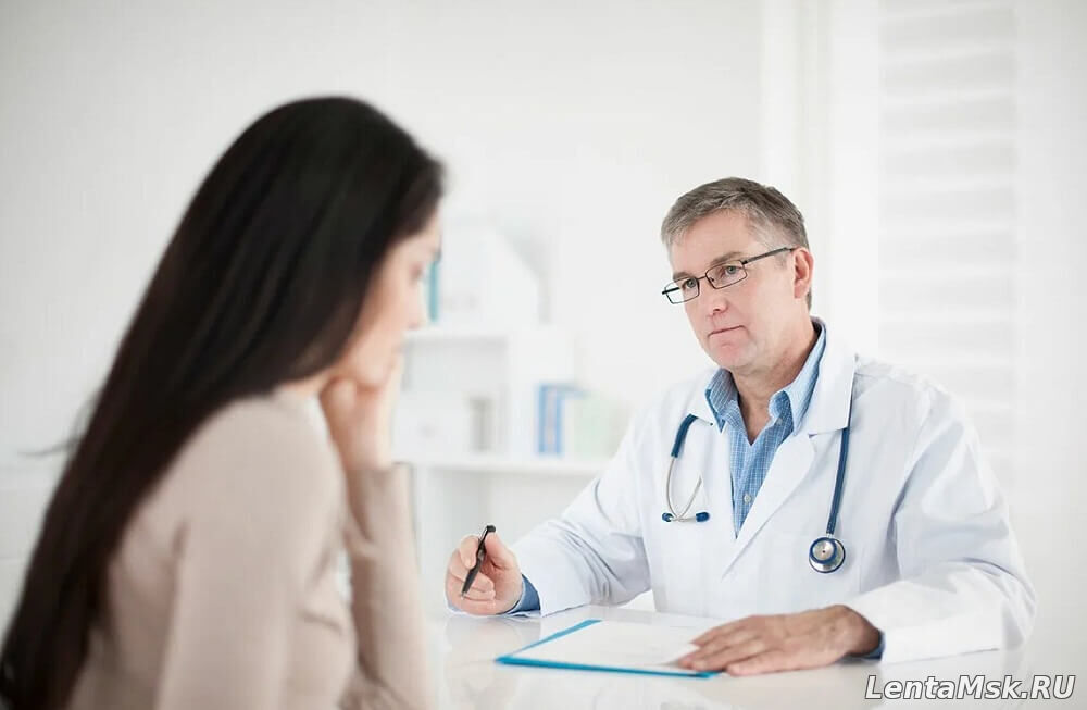 Психиатр назвал врача, учителя и менеджера самыми депрессивными профессиями в России